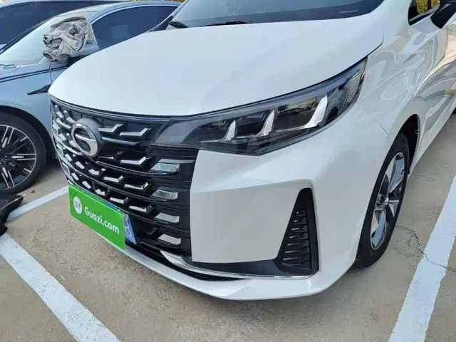 GAC Trumpchi M6 — Фото автомобиля 23