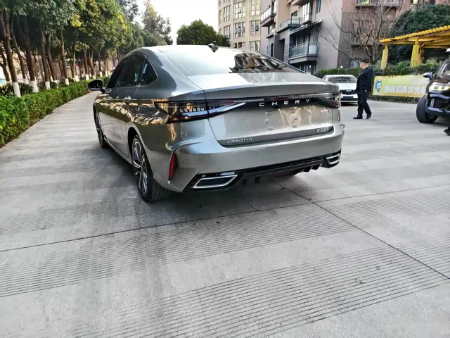 Chery Arrizo 8 — Фото автомобиля 12