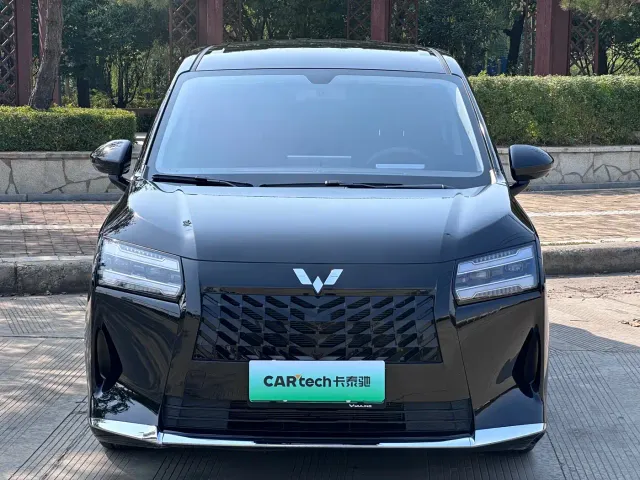 Wuling Starlight 730 — Фото автомобиля 2