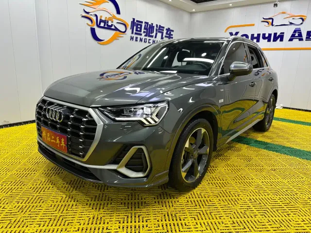 Фотография автомобиля — Audi Q3