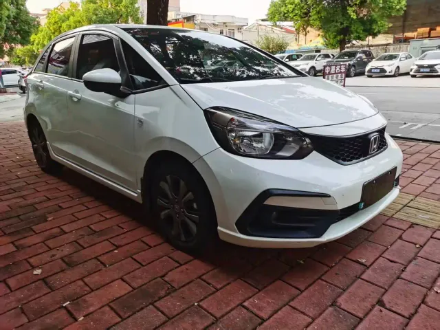 Фотография автомобиля — Honda Fit