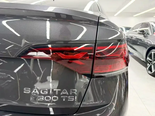 Volkswagen Sagitar — Фото автомобиля 20