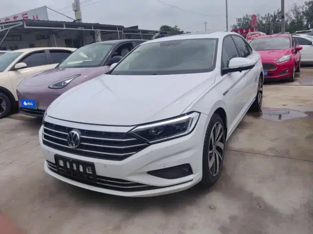 Фотография автомобиля — Volkswagen Sagitar