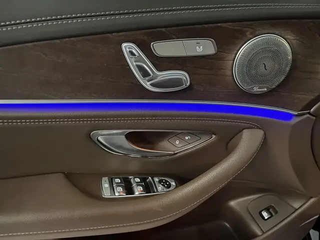 Mercedes-Benz Mercedes-Benz E-Class 2023 E 260 L — Фото автомобиля 6