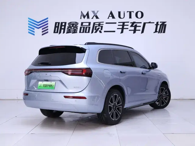 Aito M7 — Фото автомобиля 7