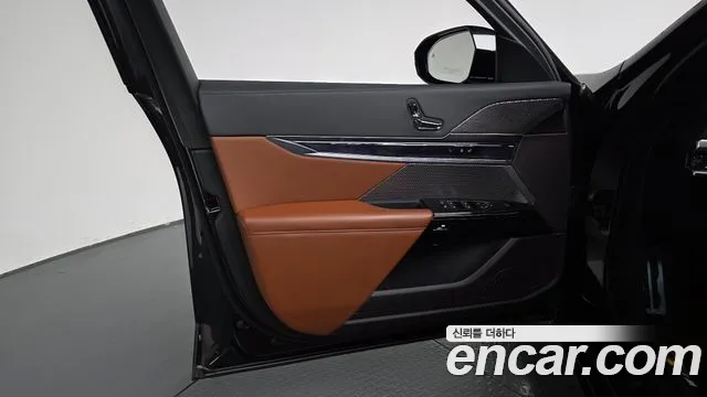 BMW i7 G70 — Фото автомобиля 13