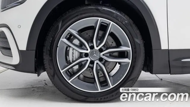 Mercedes-Benz GLB-Class — Фото автомобиля 5