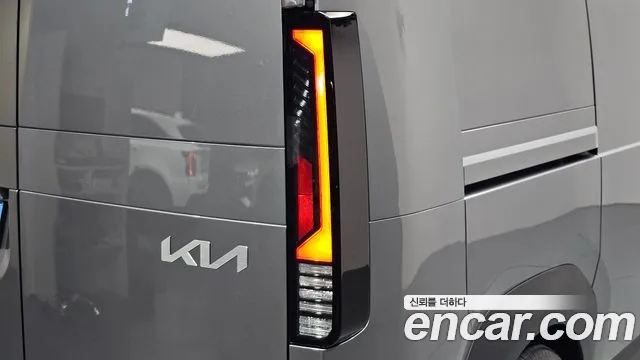 Kia PV5 — Фото автомобиля 8