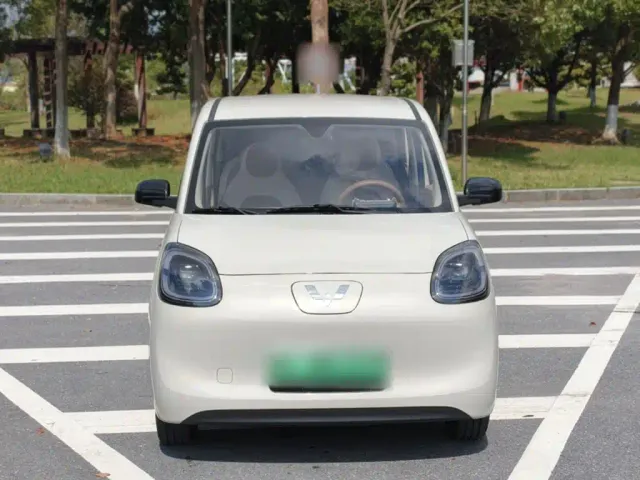Wuling Hongguang Mini EV — Фото автомобиля 5
