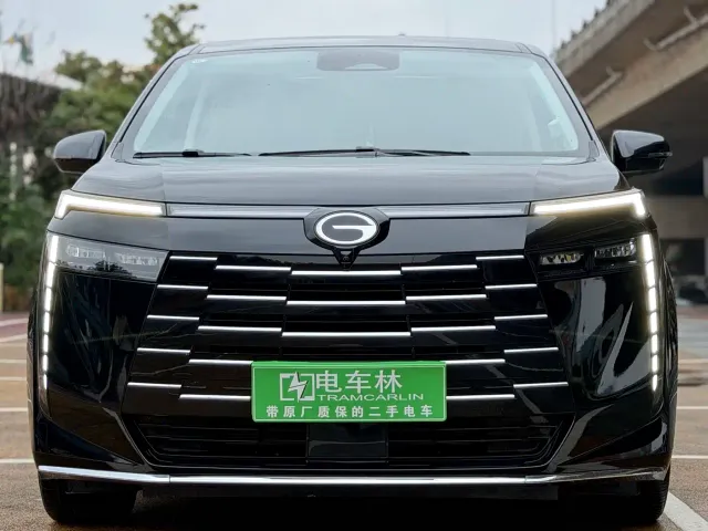 GAC Trumpchi E8 — Фото автомобиля 2