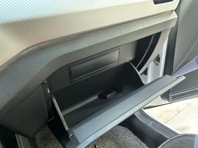 Volkswagen Tanying 2021 1.5L Automatic 30th Anniversary Edition — Фото автомобиля 9
