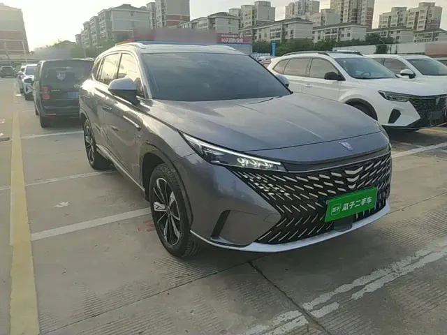 Roewe RX5 — Фото автомобиля 3