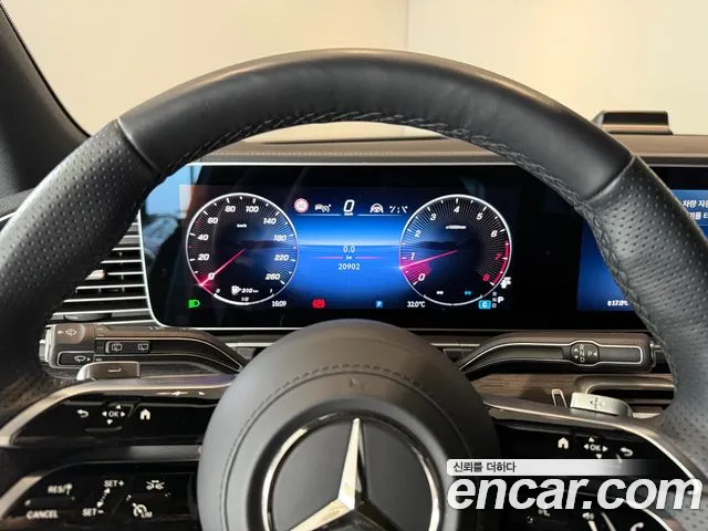 Mercedes-Benz GLS-Class — Фото автомобиля 16