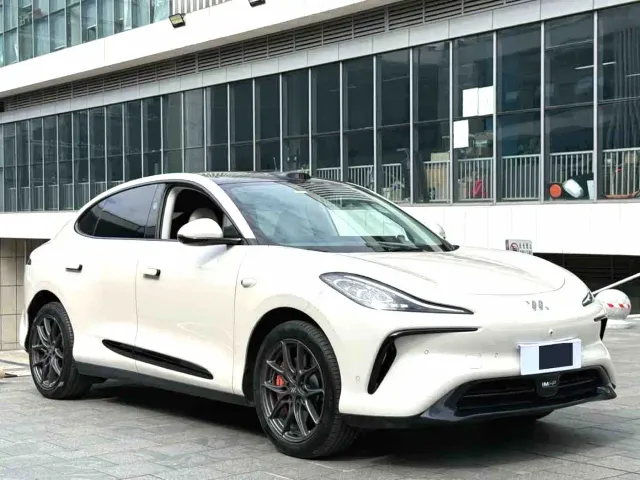 IM Motors LS6 — Фото автомобиля 3