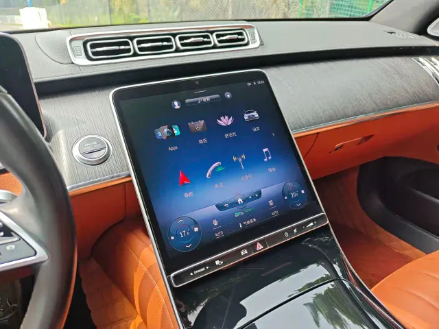 Mercedes-Benz S-Class — Фото автомобиля 16