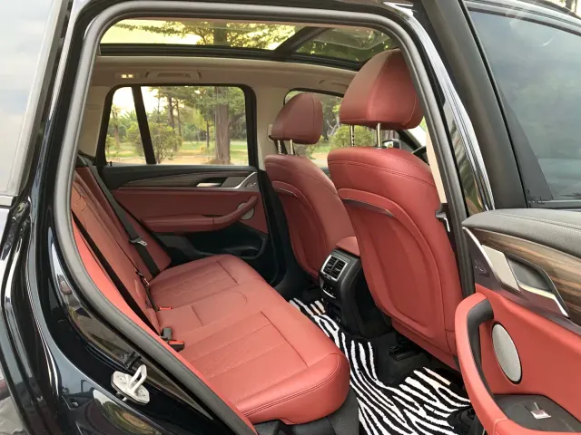 BMW X3 — Фото автомобиля 12