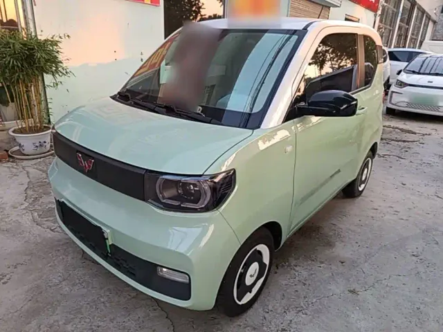 Фотография автомобиля — Wuling Hongguang Mini EV