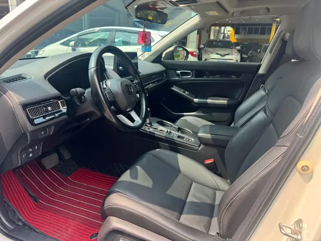 Honda Civic — Фото автомобиля 4