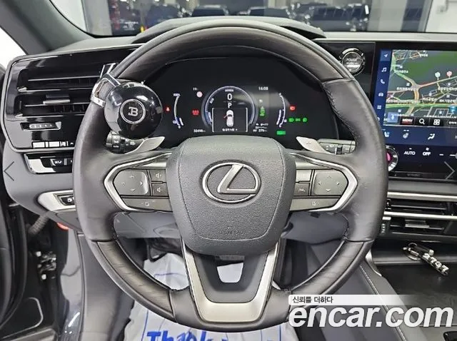 Lexus RX RX450h+ 5th Gen — Фото автомобиля 9