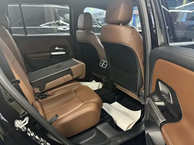 Mercedes-Benz GLB-Class — Фото автомобиля 12