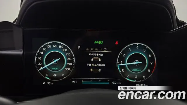Hyundai Avante CN7 — Фото автомобиля 8