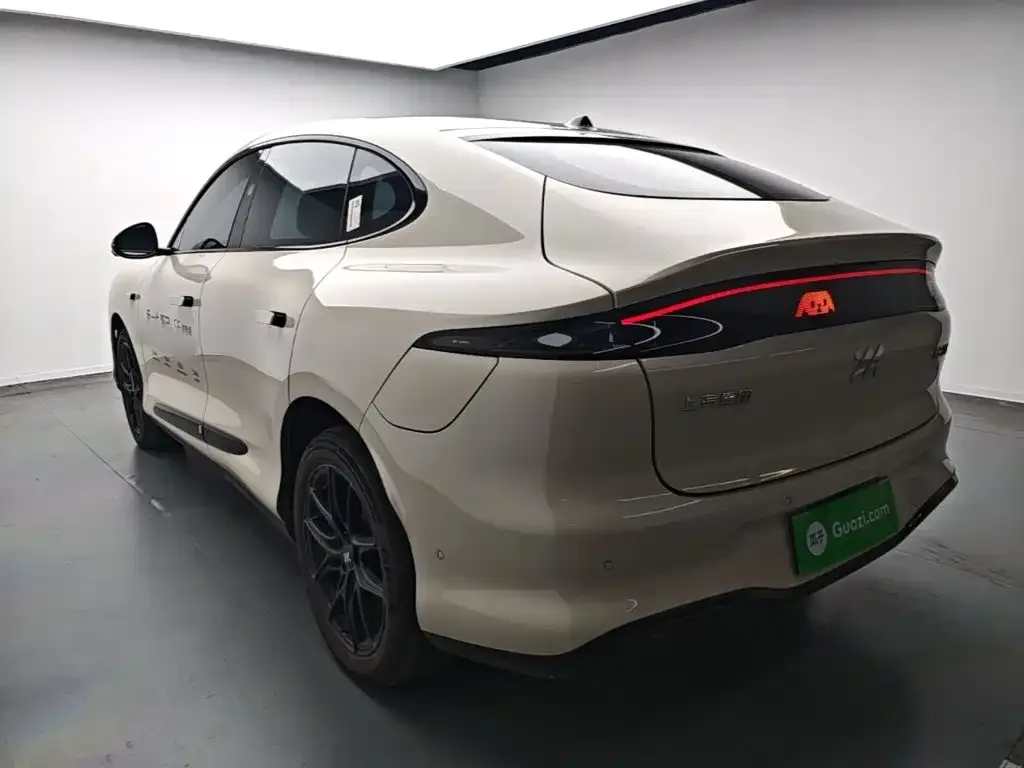 IM Motors IM LS6 2026 Pure Electric Max — Фото автомобиля 4