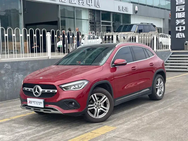 Фотография автомобиля — Mercedes-Benz GLA-Class