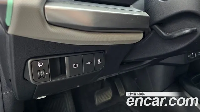 Kia EV4 — Фото автомобиля 26