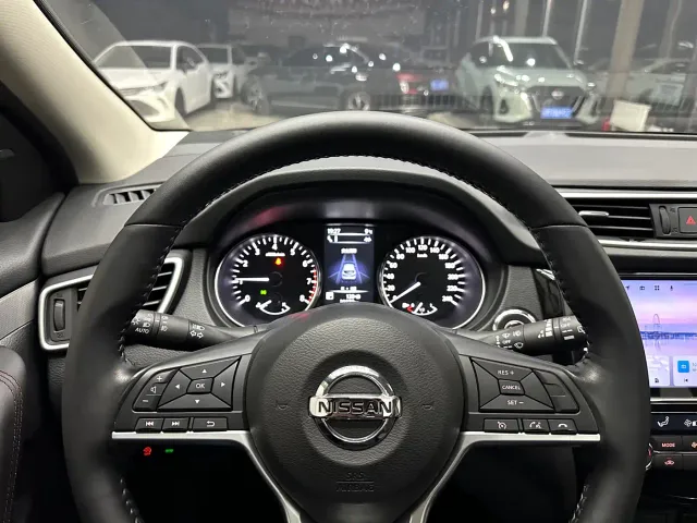 Nissan Qashqai — Фото автомобиля 17