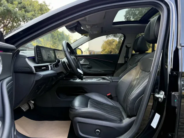 Chery Arrizo 8 — Фото автомобиля 9