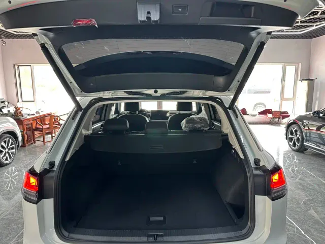 Volkswagen Tayron — Фото автомобиля 13