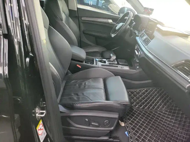 Audi Q5L — Фото автомобиля 24