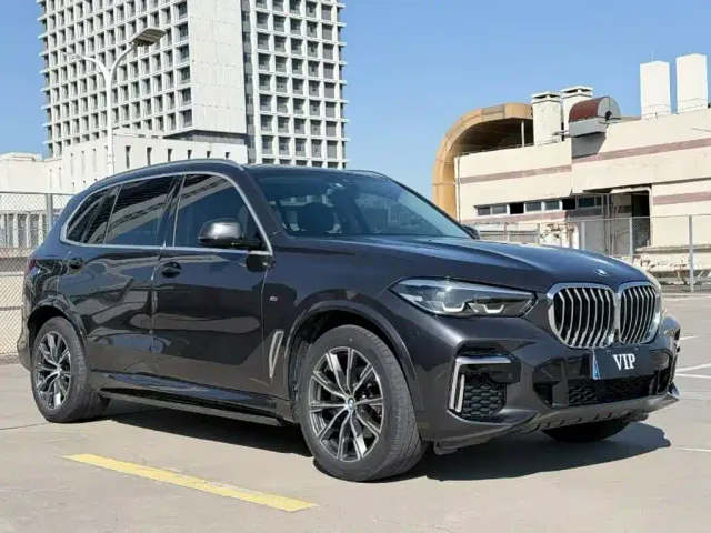 BMW X5 — Фото автомобиля 3