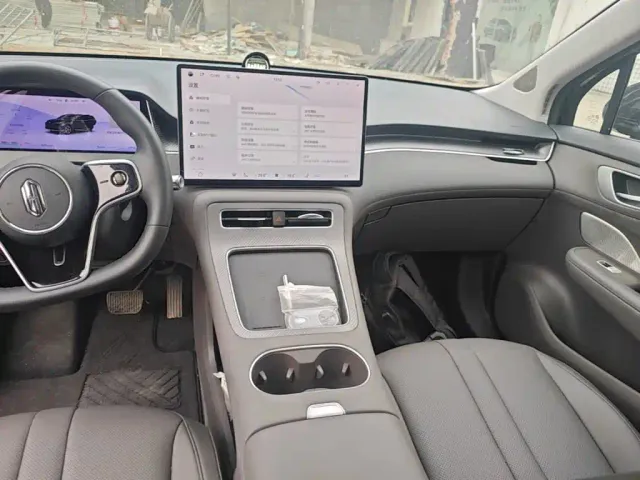 Shangjie SUV — Фото автомобиля 12