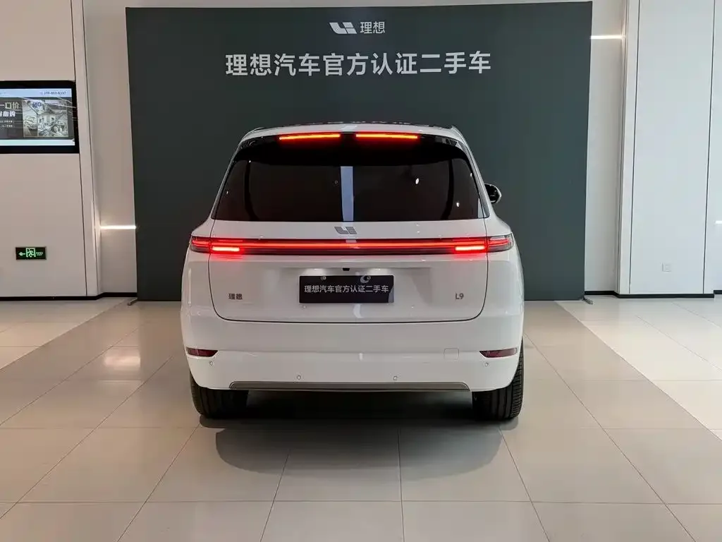Li Auto Li Xiang L9 2025 Ultra Smart Renewal Edition — Фото автомобиля 6