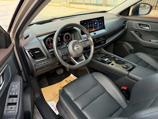 Nissan X-Trail — Фото автомобиля 12