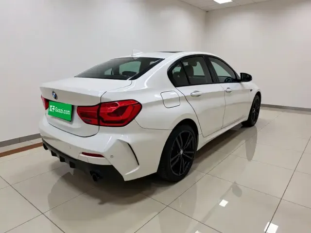 BMW 1 Series — Фото автомобиля 6
