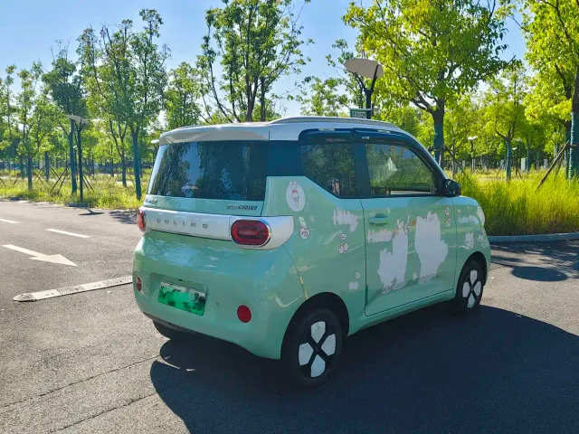 Wuling Hongguang Mini EV — Фото автомобиля 6