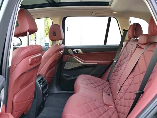 BMW X5 — Фото автомобиля 6