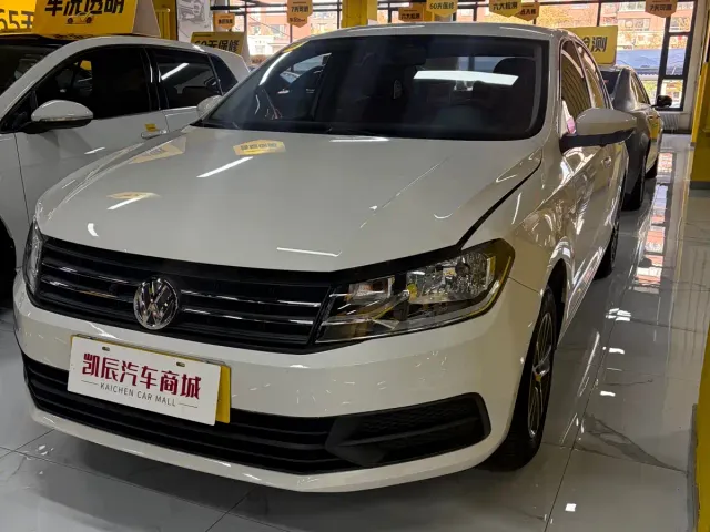 Фотография автомобиля — Volkswagen Santana