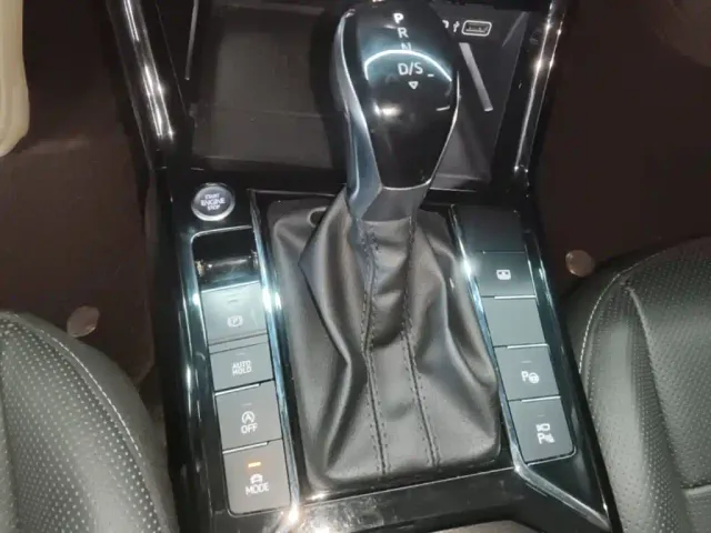 Volkswagen Passat — Фото автомобиля 13