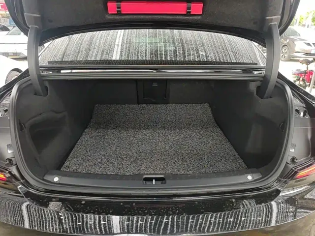 Volvo S90 — Фото автомобиля 18