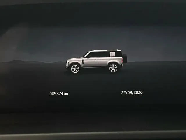 Land Rover Defender — Фото автомобиля 6