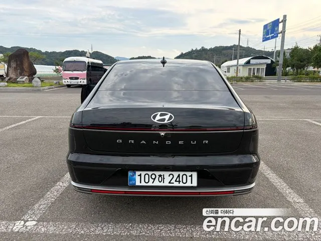Hyundai Grandeur — Фото автомобиля 7
