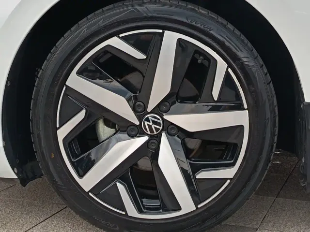 Volkswagen Lamando — Фото автомобиля 23