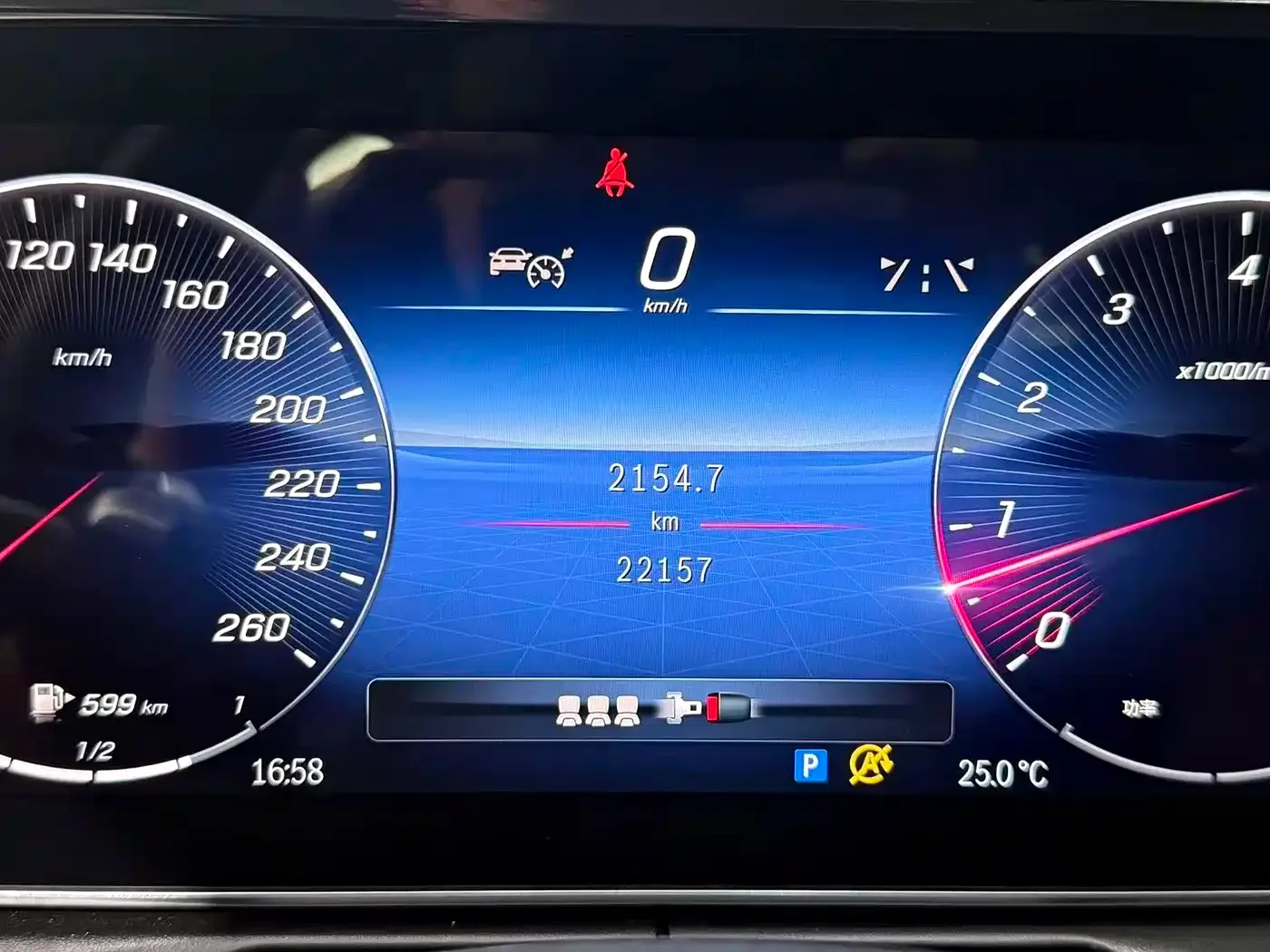 Mercedes-Benz Mercedes-Benz C-Class 2024 C 200 L Sport Edition — Фото автомобиля 12