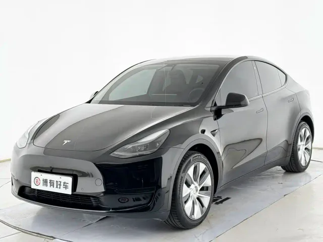 Фотография автомобиля — Tesla Model Y