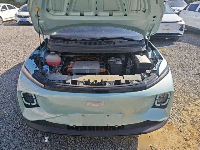 Geely Geometry E Firefly — Фото автомобиля 19