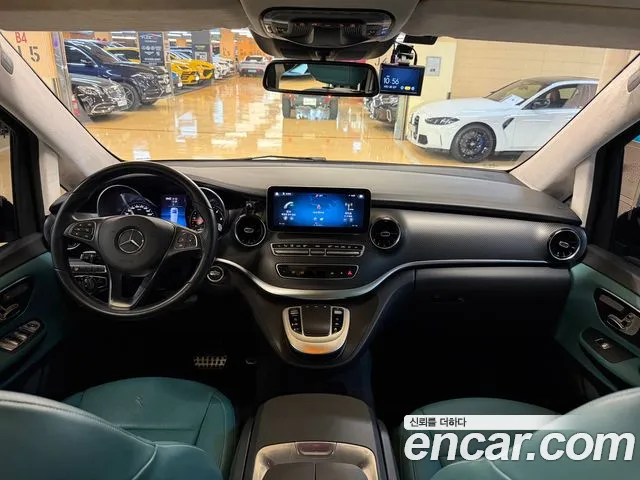 Mercedes-Benz V-Class — Фото автомобиля 7