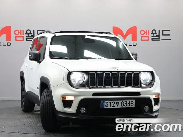 Jeep Renegade — Фото автомобиля 2